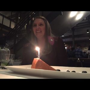 Meet your Posher, Bobbie